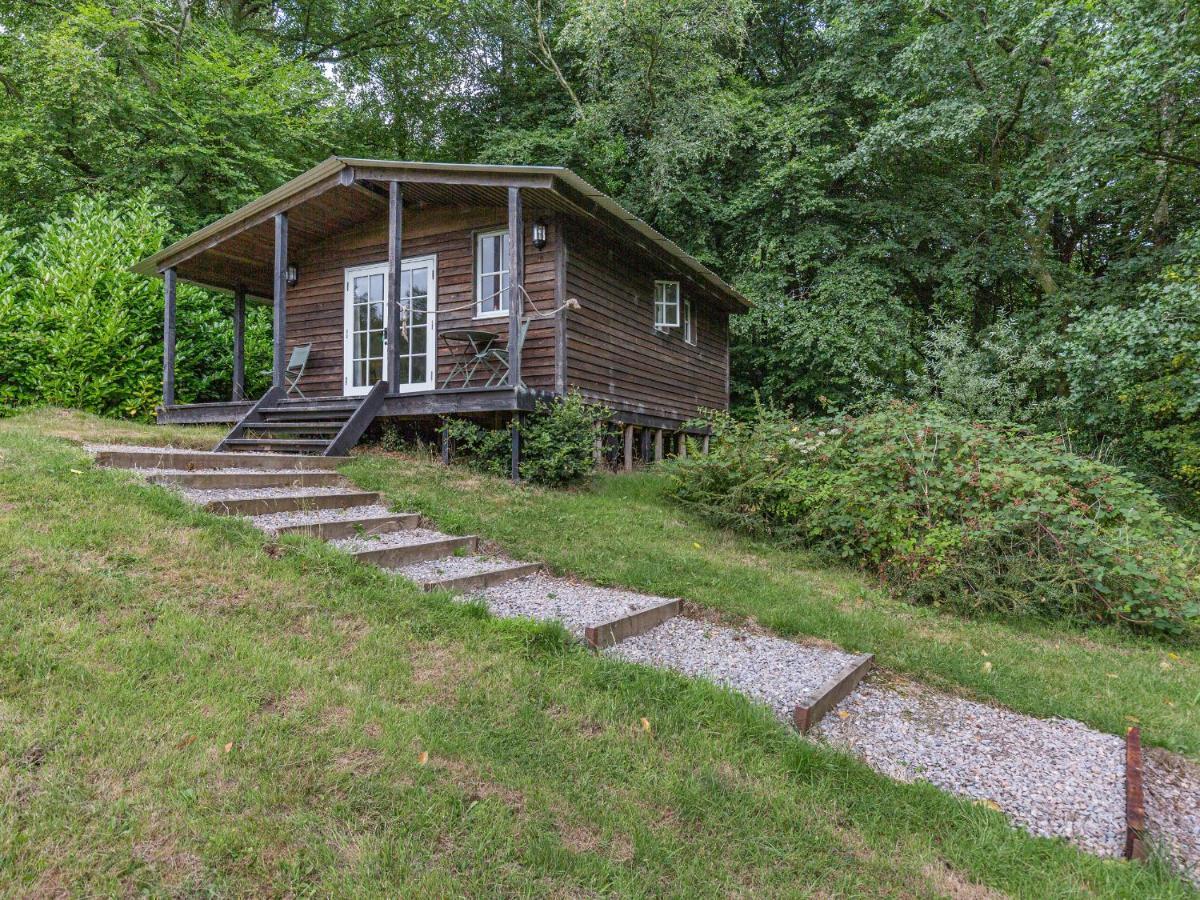 Lakeside Cabin Dunkeswell Exterior photo